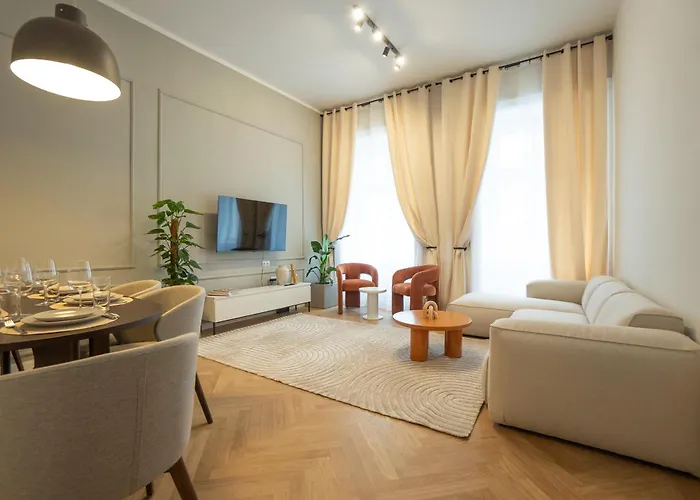 Chic & Cozy 104m2 Flat, Walk To Attractions Appartement *