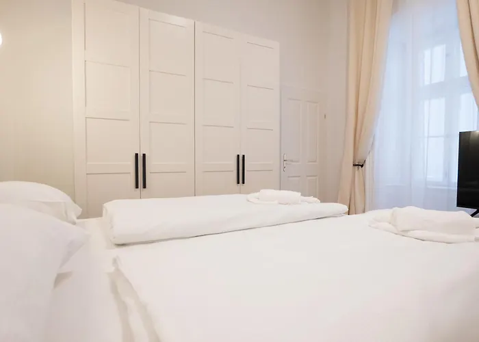Appartement Chic & Cozy 104m2 Flat, Walk To Attractions *